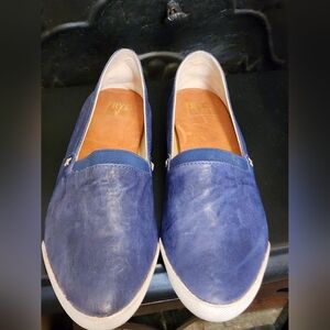 Frye Women's Blue Slip-On Leather Loafers, Size 7